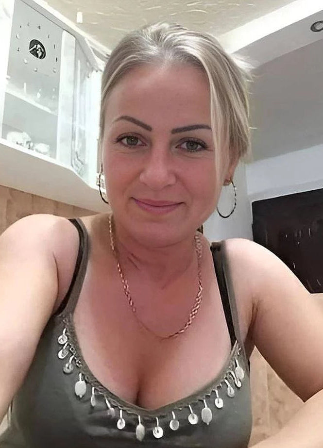 files/45_y.o._women.webp